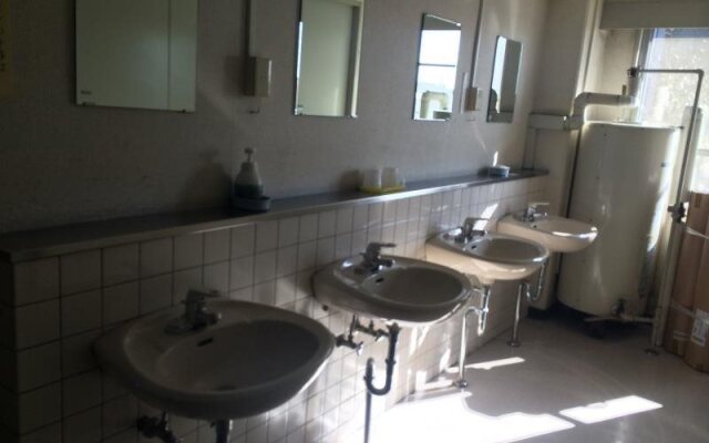Business Hotel Ark Handa