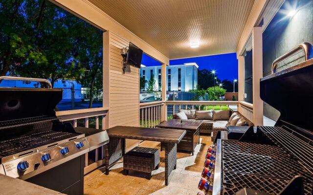 Holiday Inn Gonzales by IHG