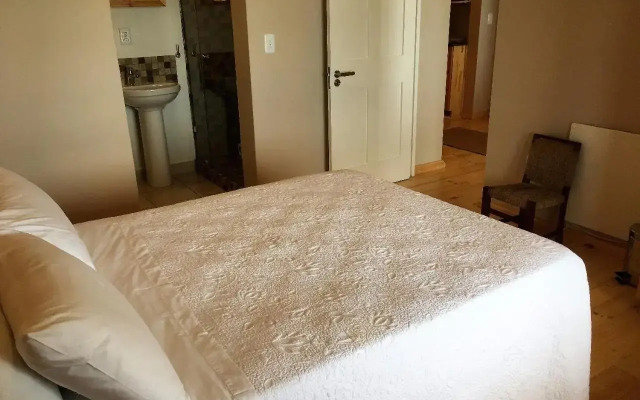 Herolds Bay Accommodation - Coo-ee 2