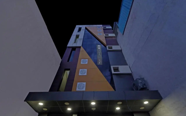 Townhouse 1096 Hotel Redfox Nungambakkam