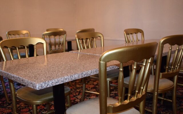Devine Beach Hotel, Westcliff Southend-On-Sea