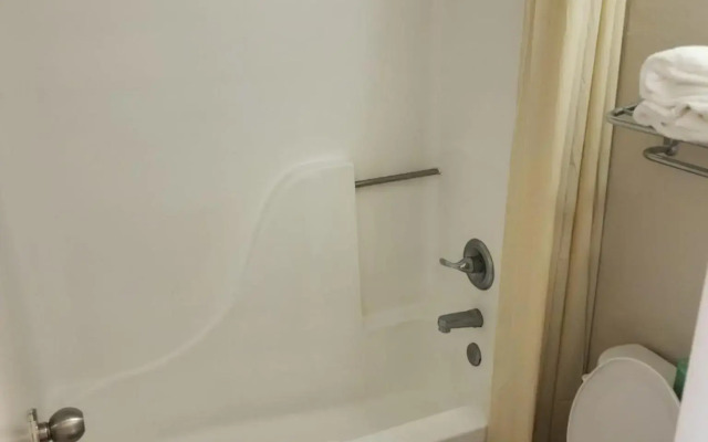 American Inn Chesapeake – Portsmouth