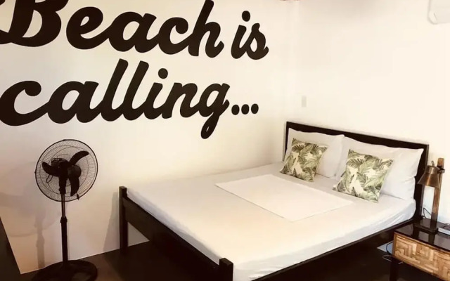 Everyday Sunday Hotel Cafe