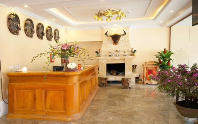 Adam Sapa Hotel