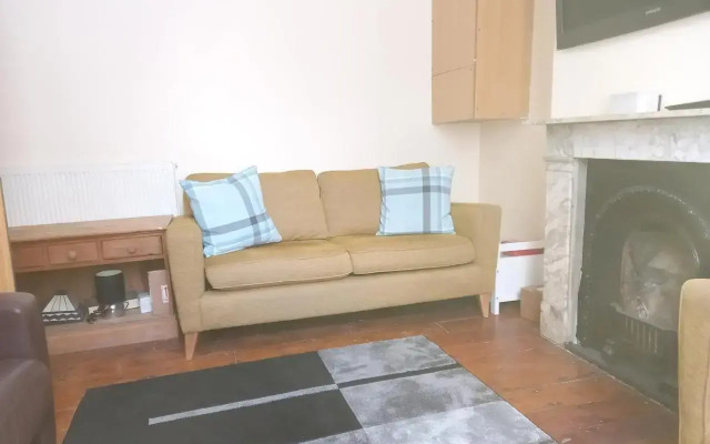 Bubblesbnb- 4 Bedroom House
