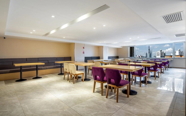 Lavande Hotels Beijing Tian'anmen Wangfujing Street