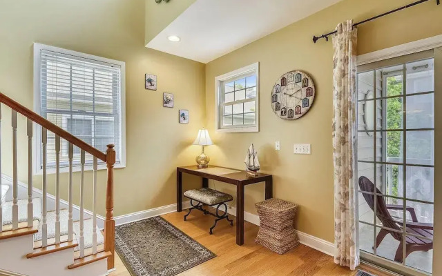 Rehoboth Avenue 506f