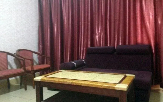 Xinhui Hotel