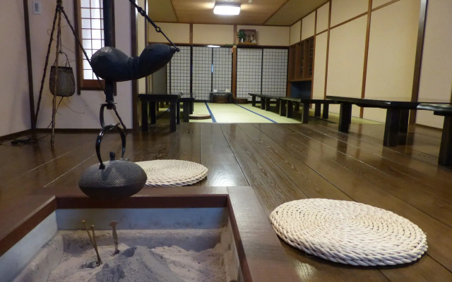 Minshuku Kuwataniya
