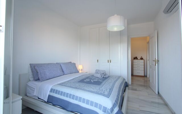 Minimalist Condo in Fuengirola