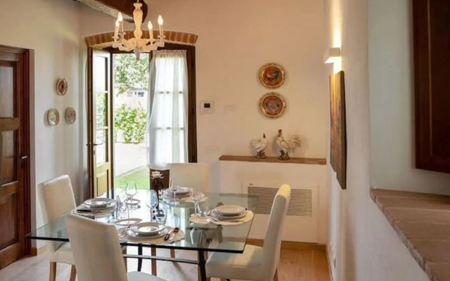 Belvilla by OYO Villa Charme