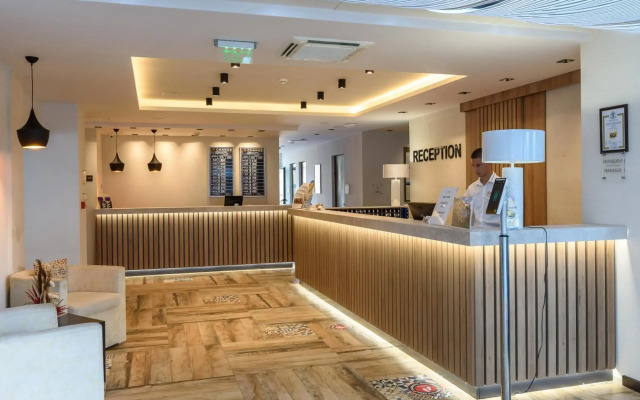 Lion Sunny Beach