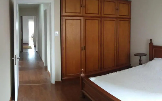 Apartamento central com garagem e elevador