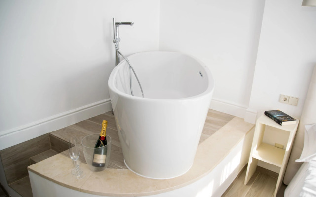 Petit Hotel Sant Miquel - Adults Only