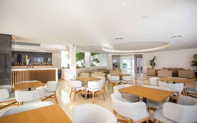 Hotel Niriides Beach
