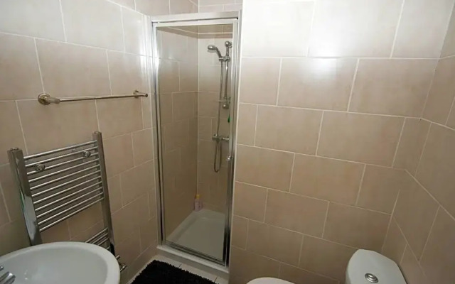 Marley Mansions Apartment - Clarendon