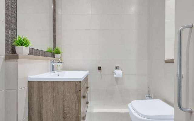Luxurious Lawrence House Serviced Apartment