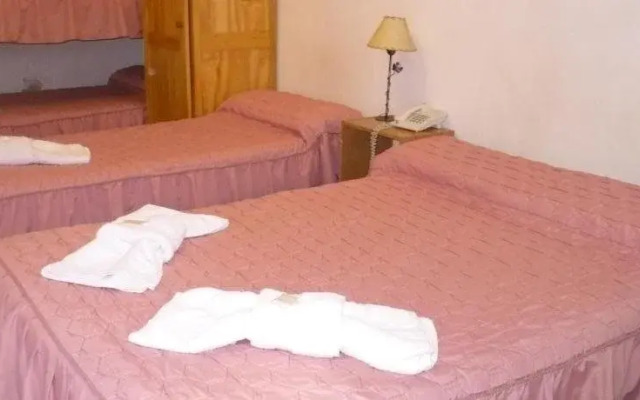 Hotel San Cayetano