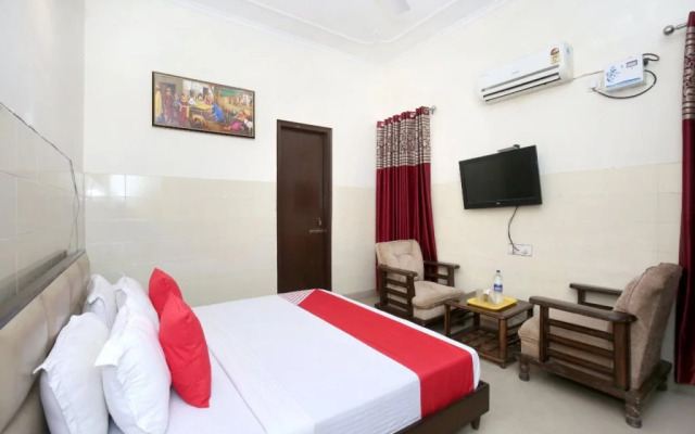 Hotel Shivjot By OYO Rooms