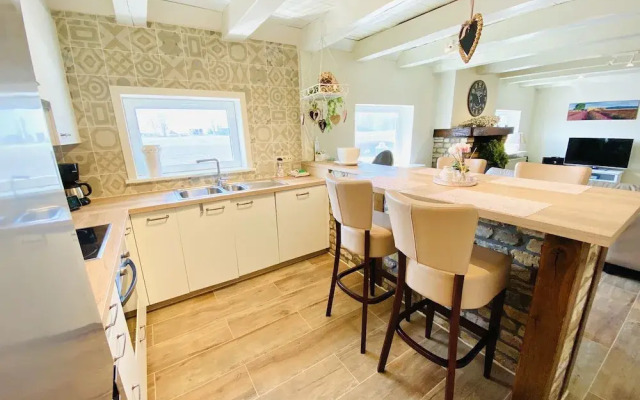 Spacious Holiday Home in Middelkerke near Belgian Coast