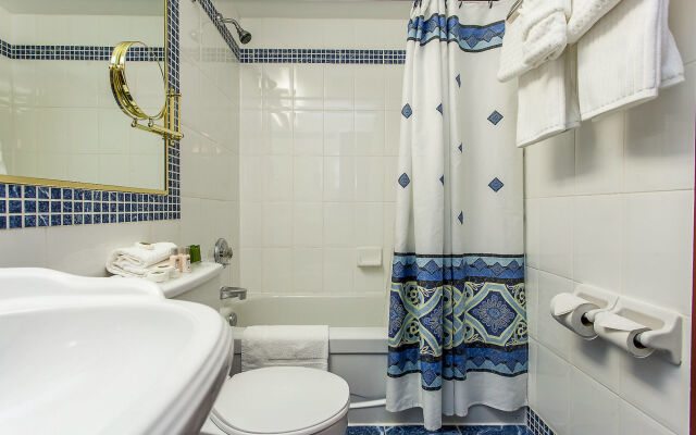 Le Nouvel Hotel