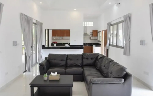 CAPITAL O887 Orchid Garden Villa 2