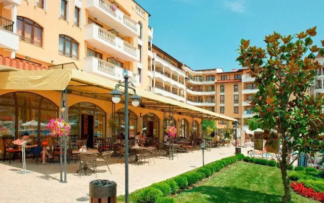 Private Apartment in Royal Sun Apartment Complex