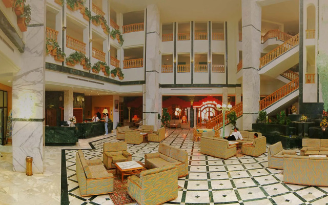 Le Soleil Bella Vista Resort