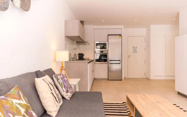 204 Luminoso apto MARBELLA CENTRO JUNTO A LA PLAYA