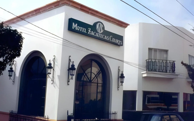 Hotel Zacatecas Courts