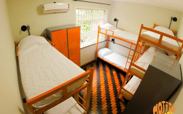 Mojito Hostel