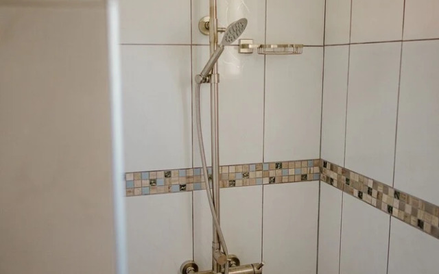 Wonderful 2-bedroom Apartment 2 km From Eagle Beach