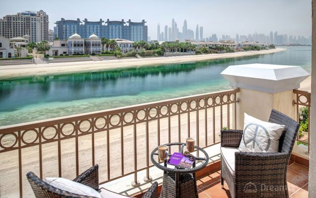 Dream Inn Dubai-Luxury Palm Beach Villa