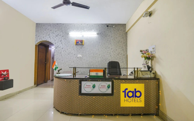 Fabhotel Maadhavam Residence