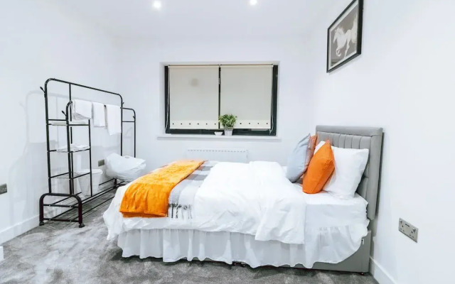 Inviting 1 Bed Apartment in Purley