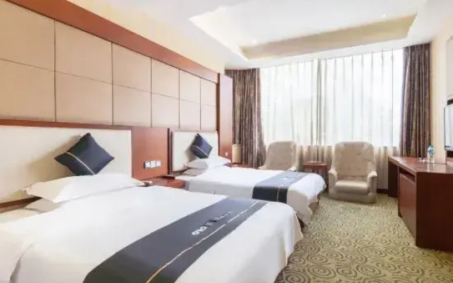 Chongqing Dihong Hotel (Three Gorges Square High-speed Railway Station)