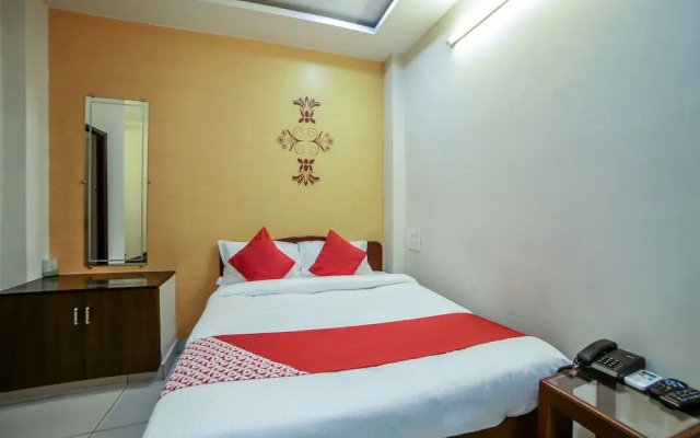 Kartikeya Grande By OYO Rooms