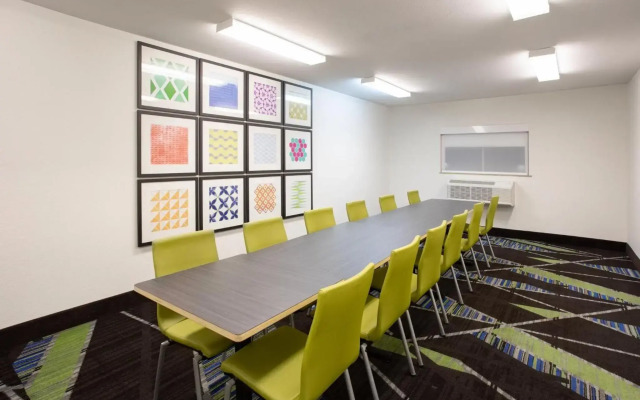 Holiday Inn Express & Suites Tucson by IHG