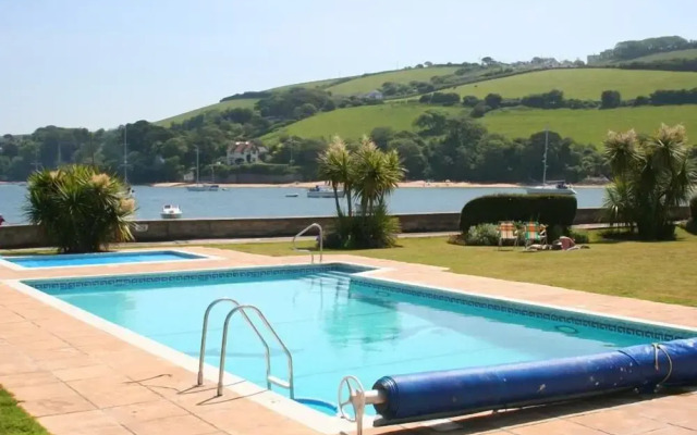 4 The Salcombe