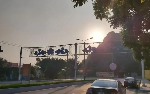 Van Xuan Royal Hotel