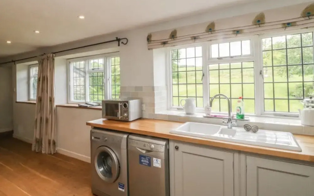 Lambrook Cottage