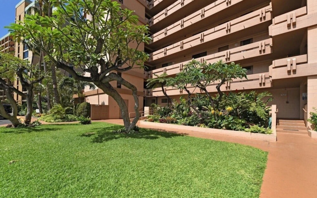 Maui Kai 206 Studio Bedroom Condo