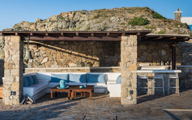 Mykopetra Villas