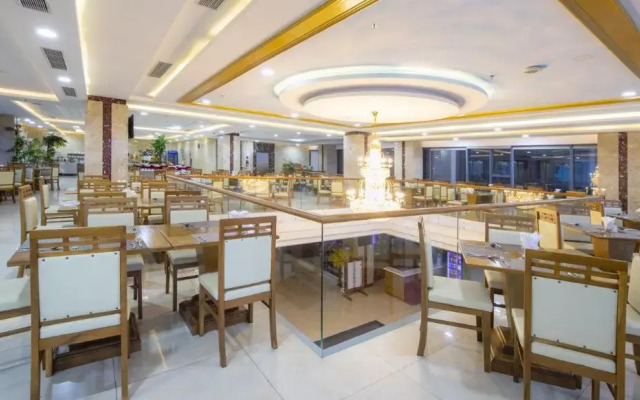 Serene Beach Hotel Danang