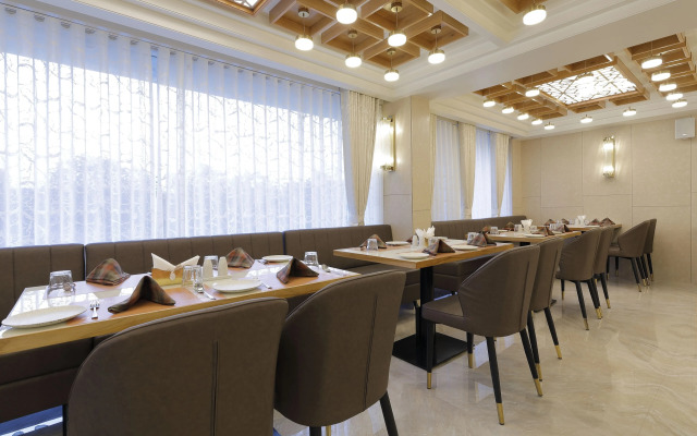 Hotel Elysian Residency