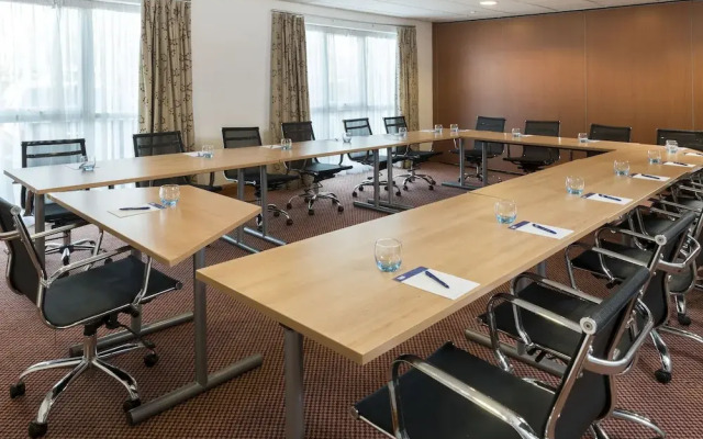 Holiday Inn Express Birmingham Star City by IHG