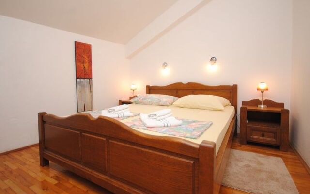 Duplex Apartment Maisonette