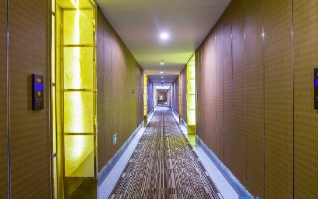 Yazz Hotel