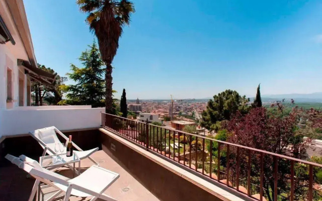 Montjuic Bed & Breakfast