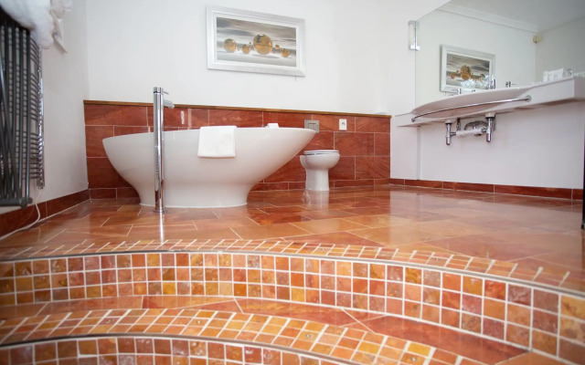 Отель Sea Marge